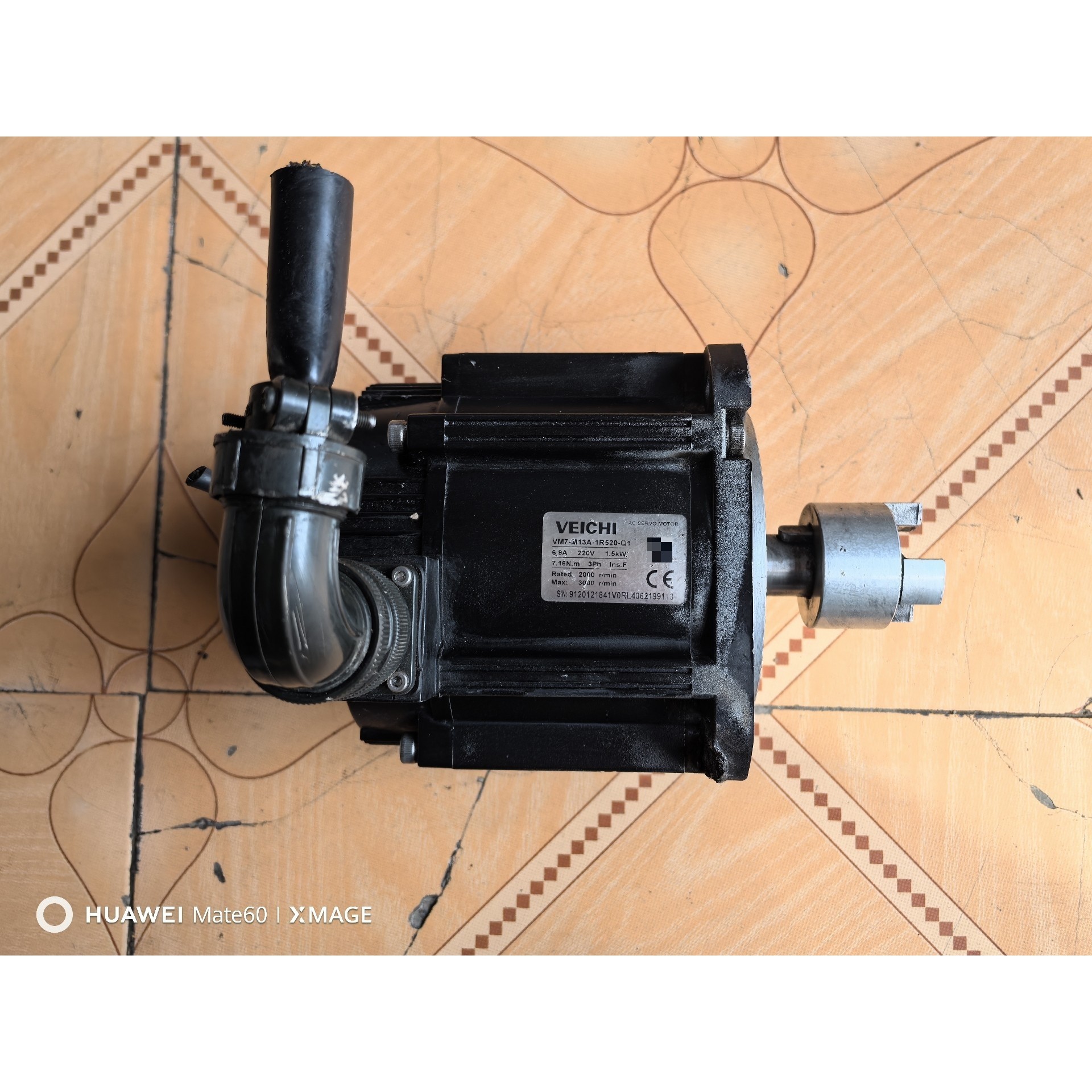 伟创伺服电机 VM7-M13A-1R520-Q1  1.5K