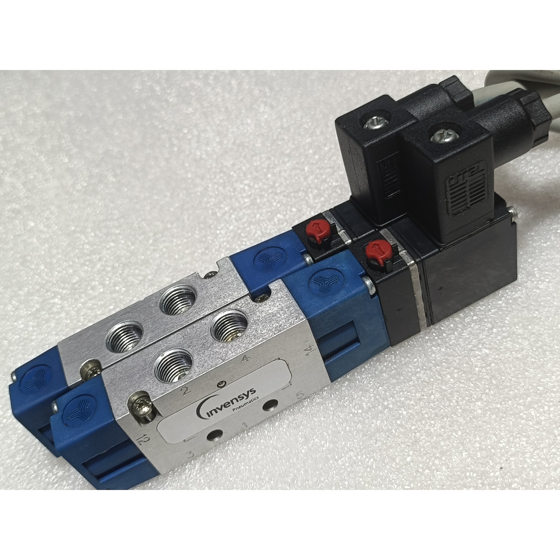 英国原装进口 invensys 英维思电磁阀 2EV15