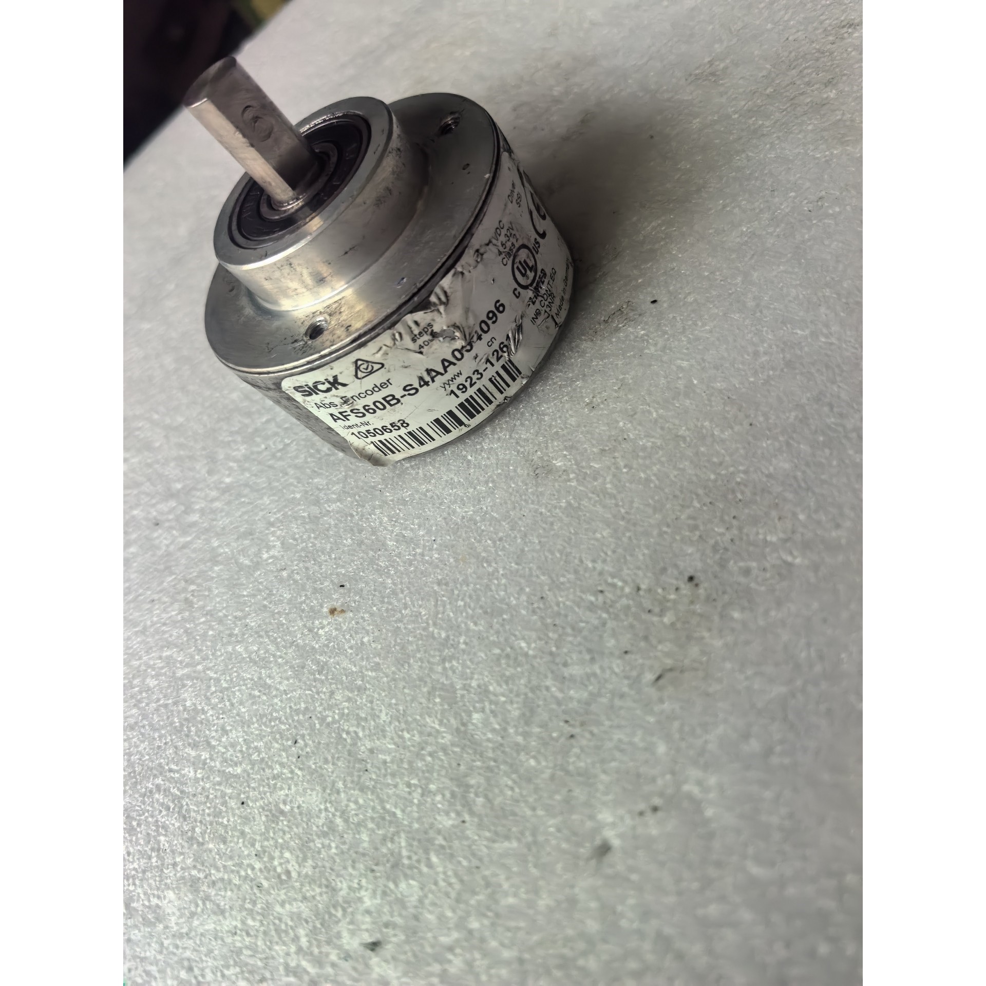 西克编码器AFS60B-S4AA004096,不是拆机的成色