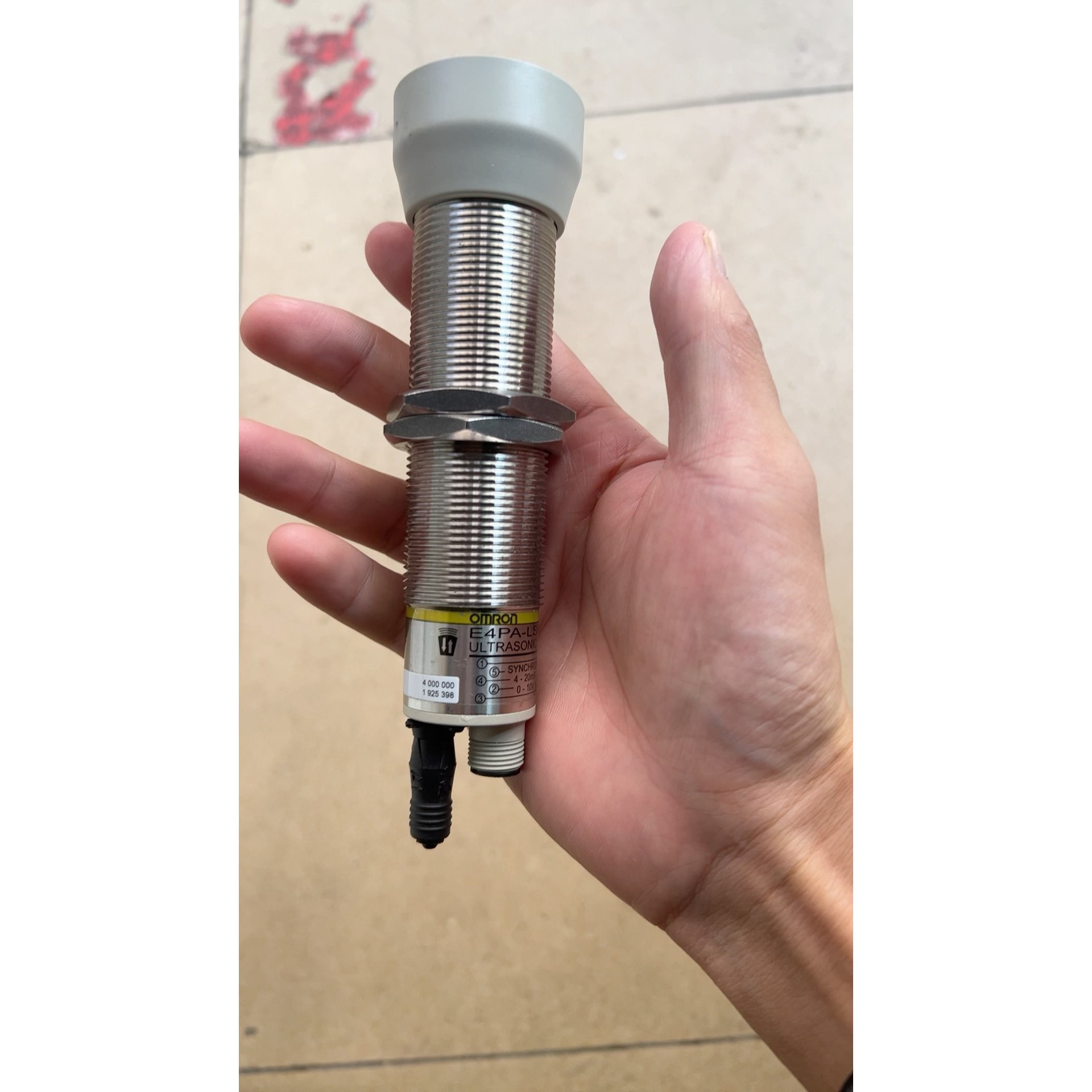 OMORN全新原装E4PA-LS400-M1-N传感器  议