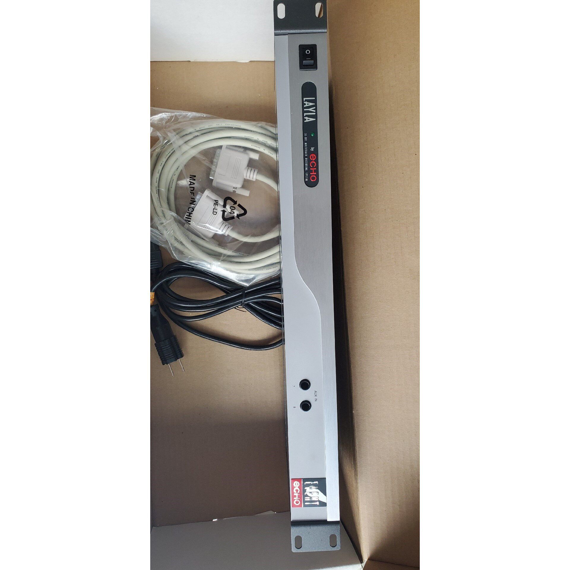 原装Line6 DC-1G 9V外正罗兰Boss效果器电源线