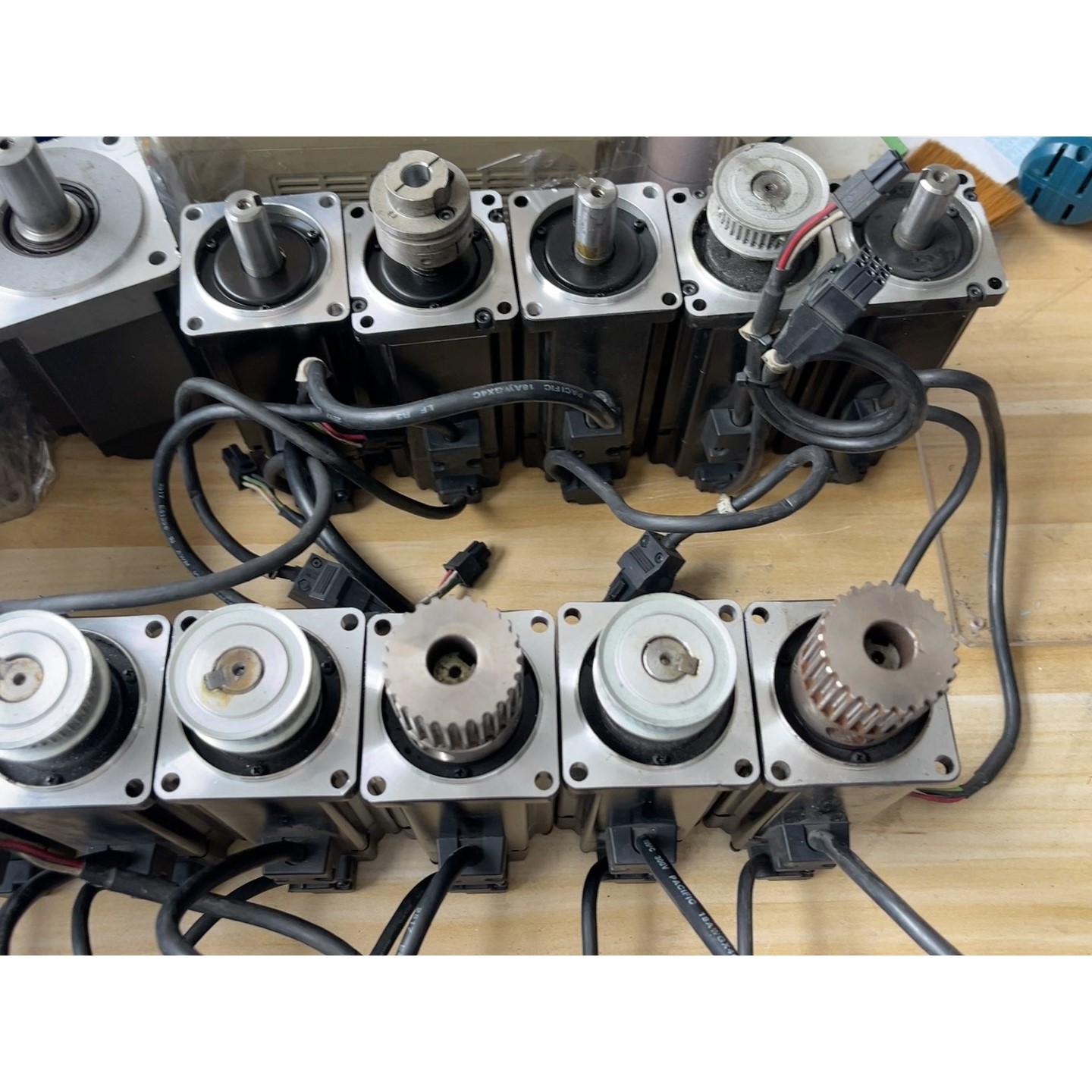 台达400W伺服电机ECMA-C10604ES六个