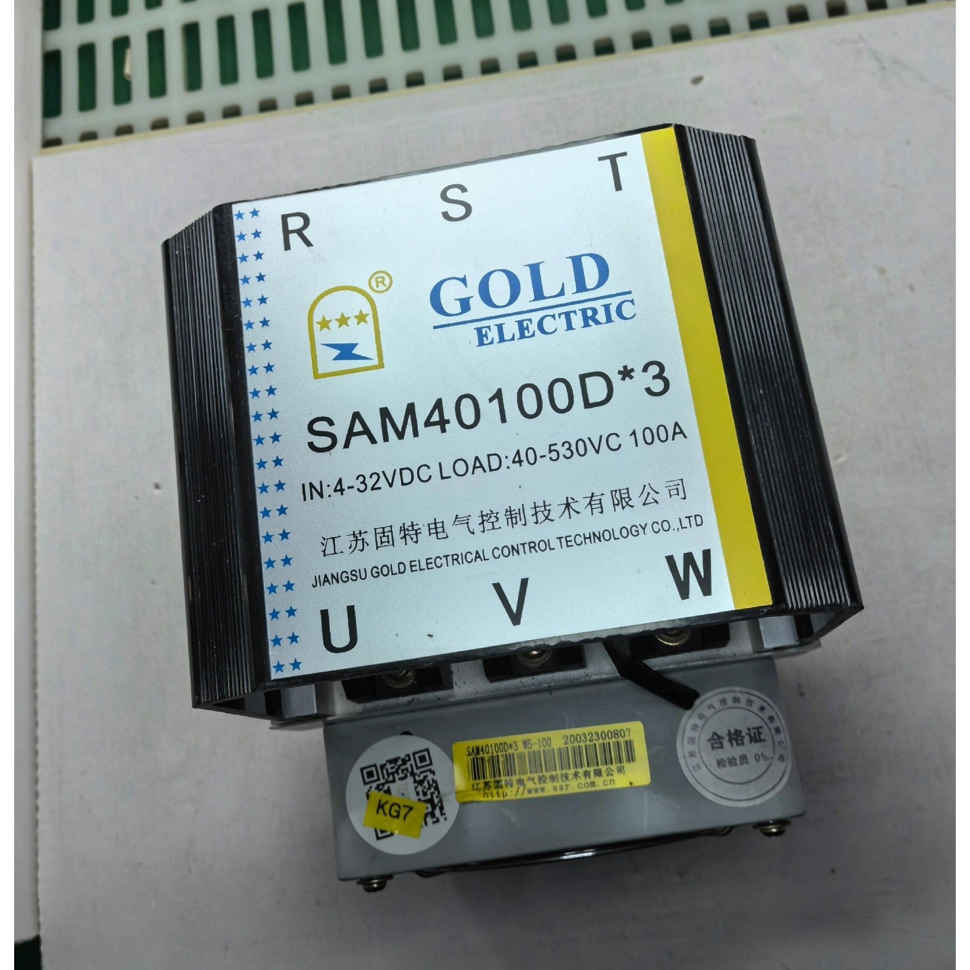 固特GOLD三相固态继电器SAM40100D*3 整机4-3