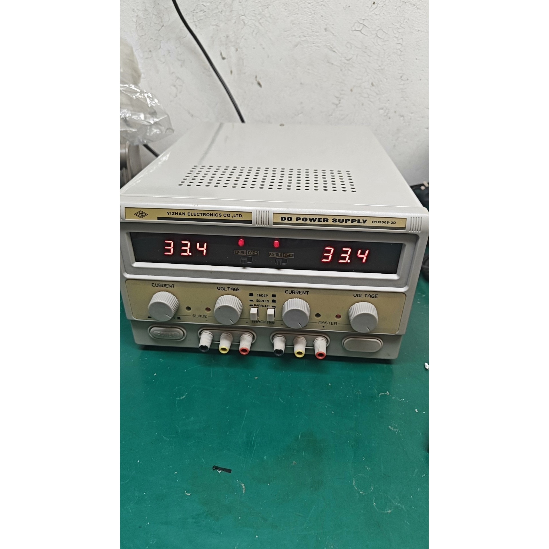 怡展RYI3005-2D双路可调直流稳压电源,30V5A双路