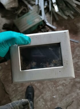 台达触摸屏,人机界面,型号DOP-103WQ拆机的外观成色如