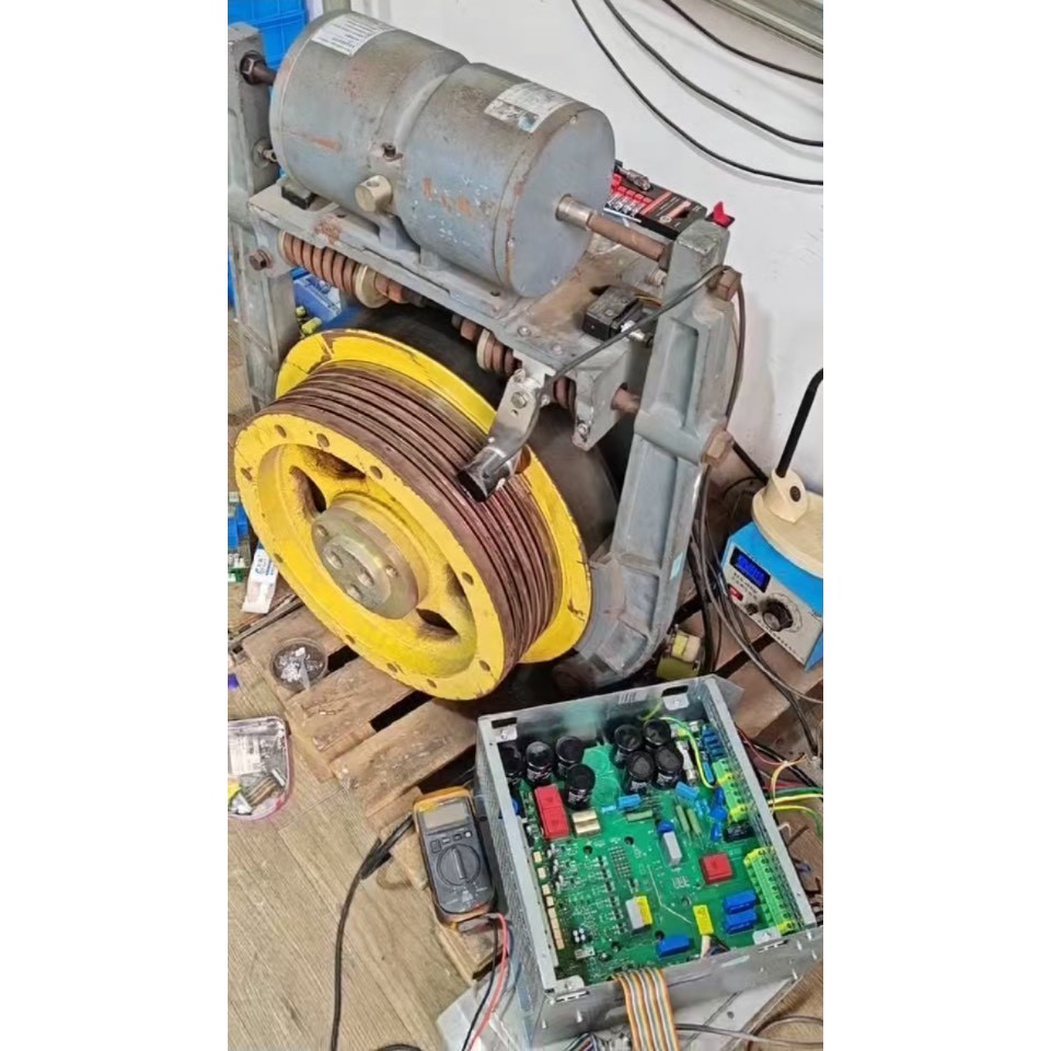 蒂森CPI32  电源驱动板(FSR2),实物照片功能包好.