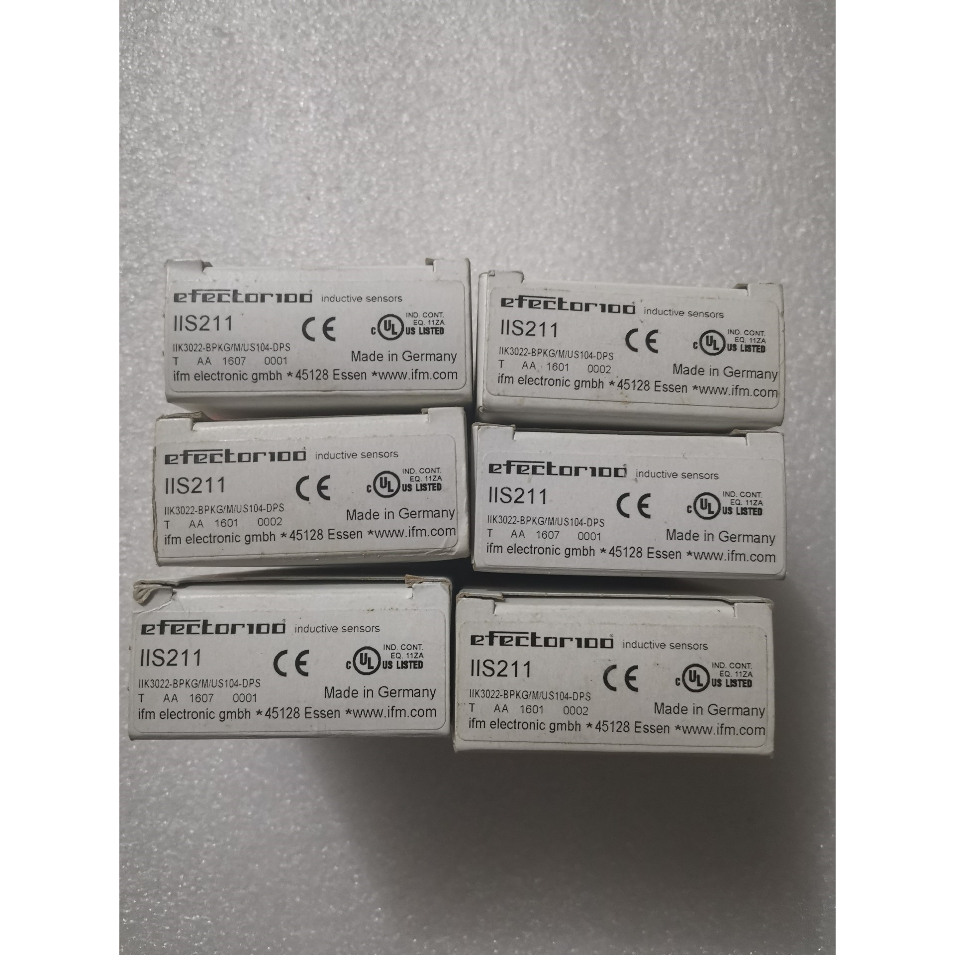 全新原装IFM易福门 IIS211 IIS228 IIC20