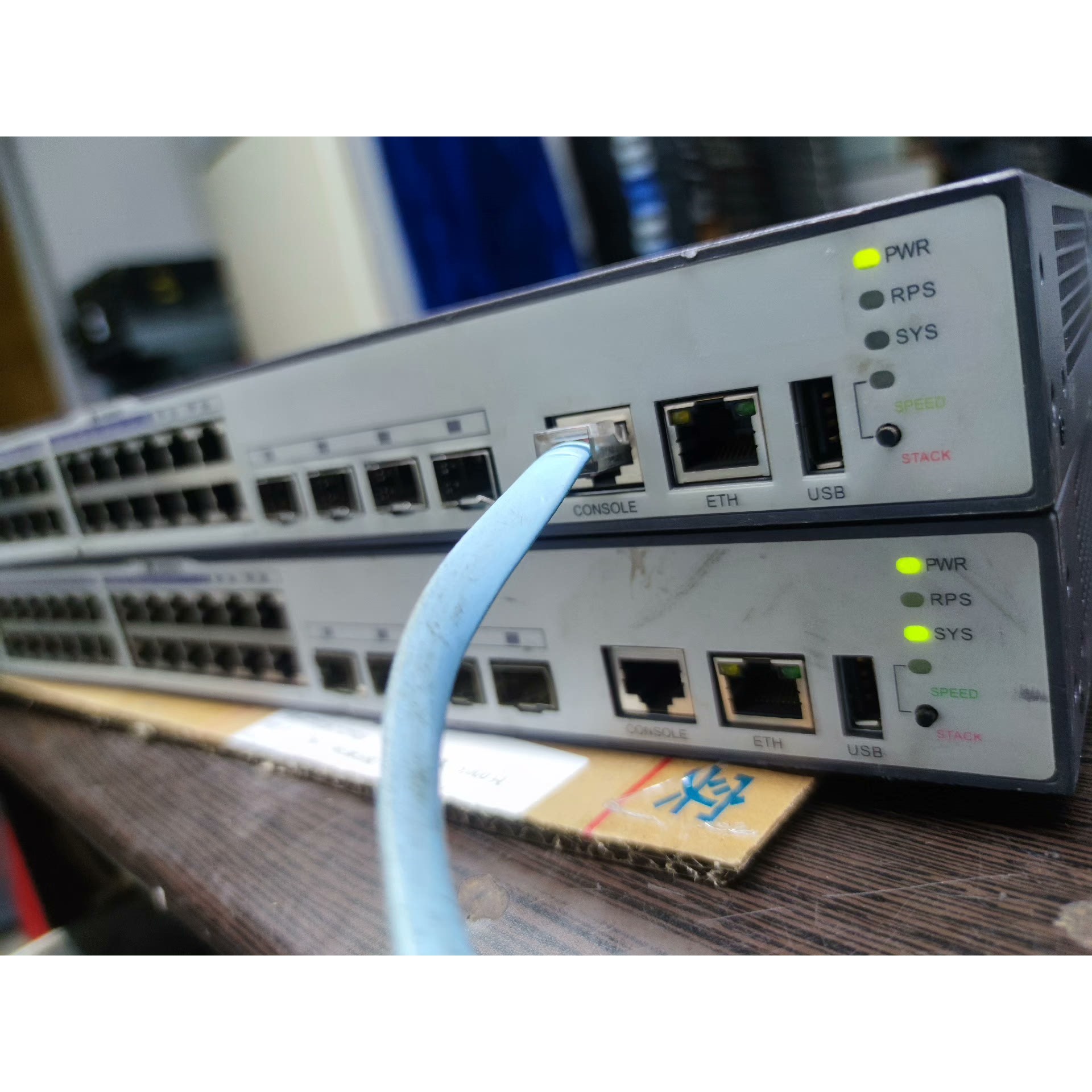 S5700-24TP-SI-AC  24口千兆电口加4