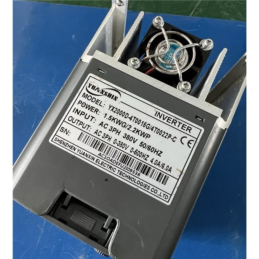 源信变频器 YX2000D-4T0015G/4T0022P-