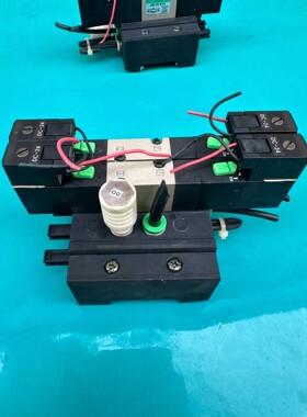 二手原装拆机CKD电磁阀 4KB139-C2 -M1C2 实