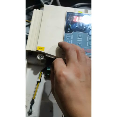 正弦变频器,型号SEV1630-A0C032FB,15KW,