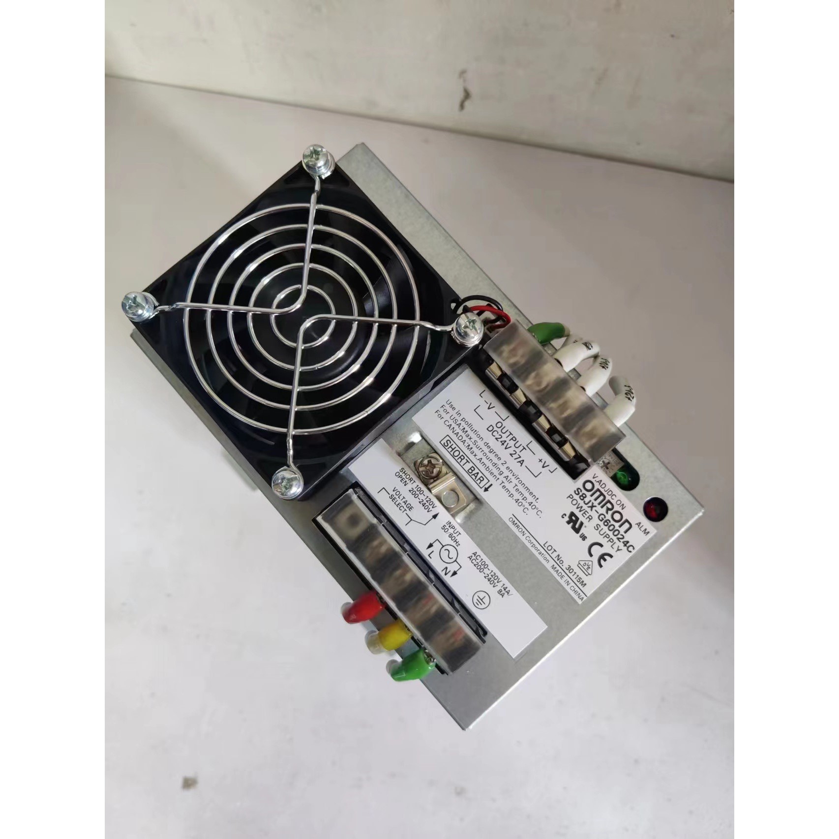 开关电源:S8JⅩ-G60024C、DC24v~  2