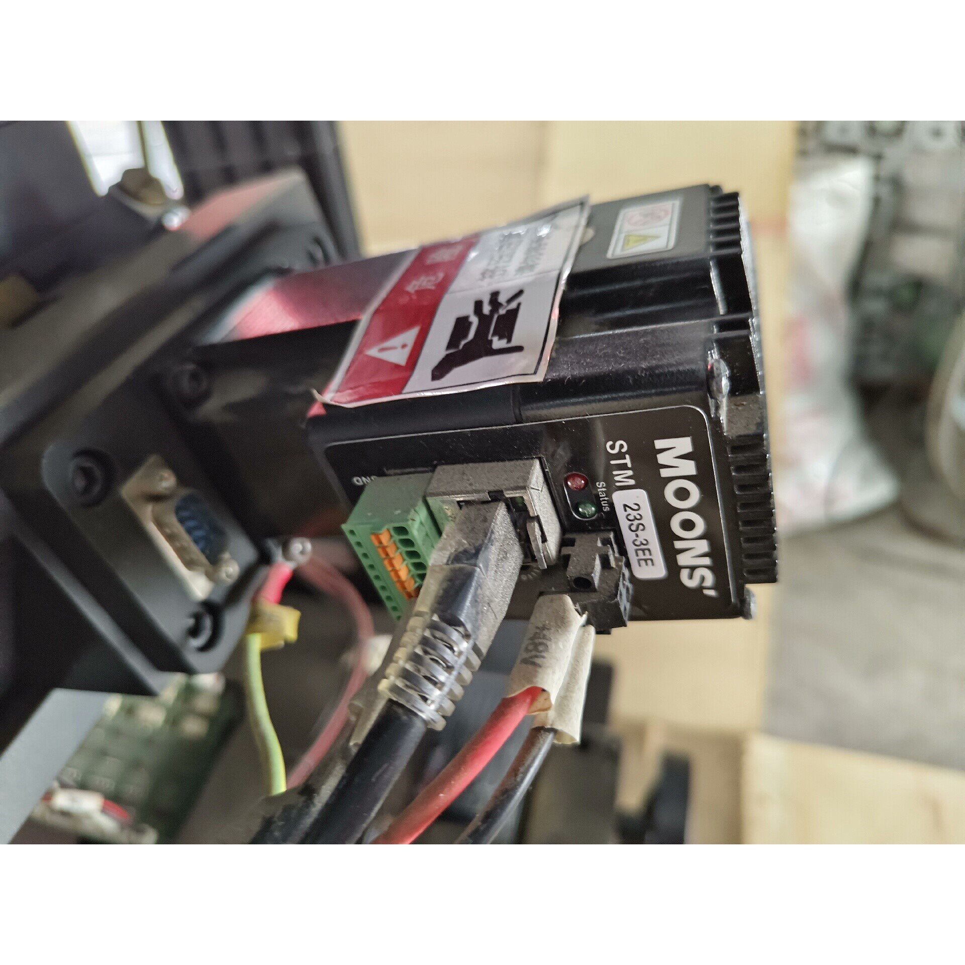 二手拆机MOONS电机STM23S-3EE 成色如图,电机包