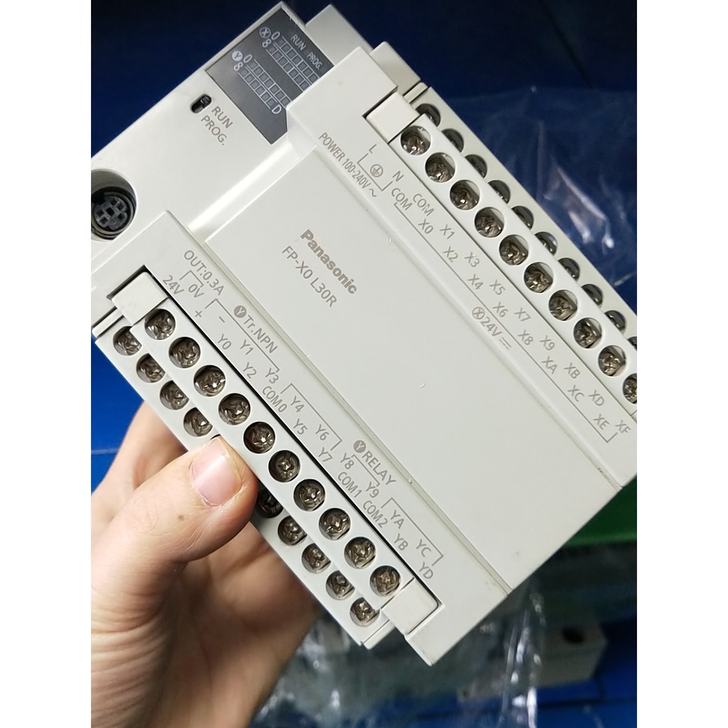 二手plc afpx0l30r afpxol30r-f现