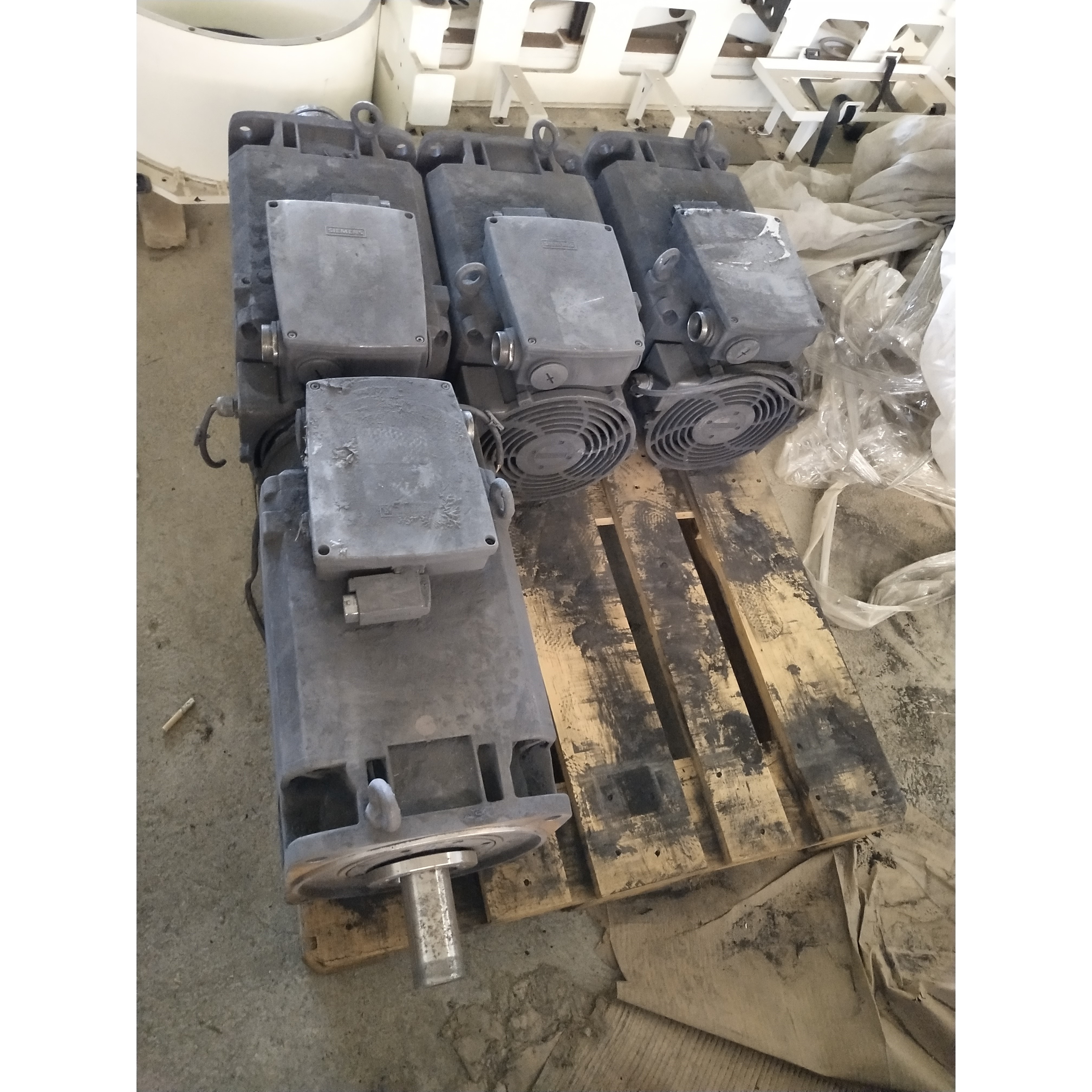 SIMOTICS主轴电机 1PH8133-1DG02-