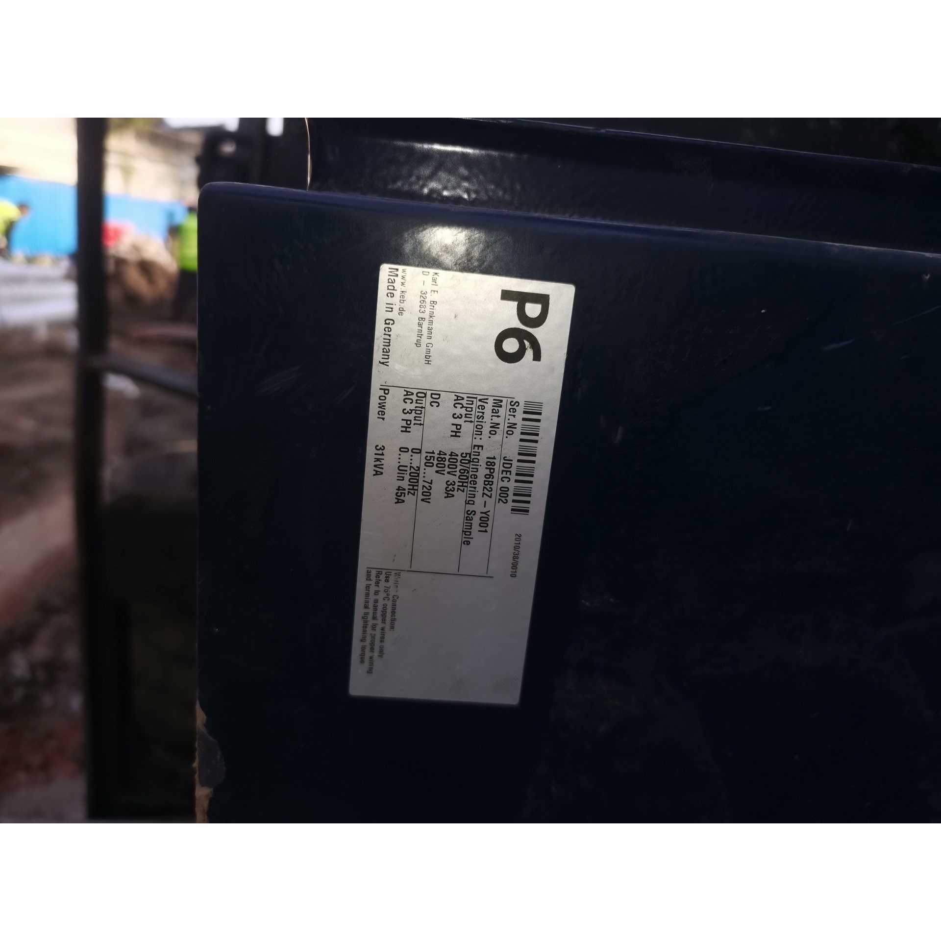 德国P6变频器,型号JDEC-002,工程样机,输入AC3P