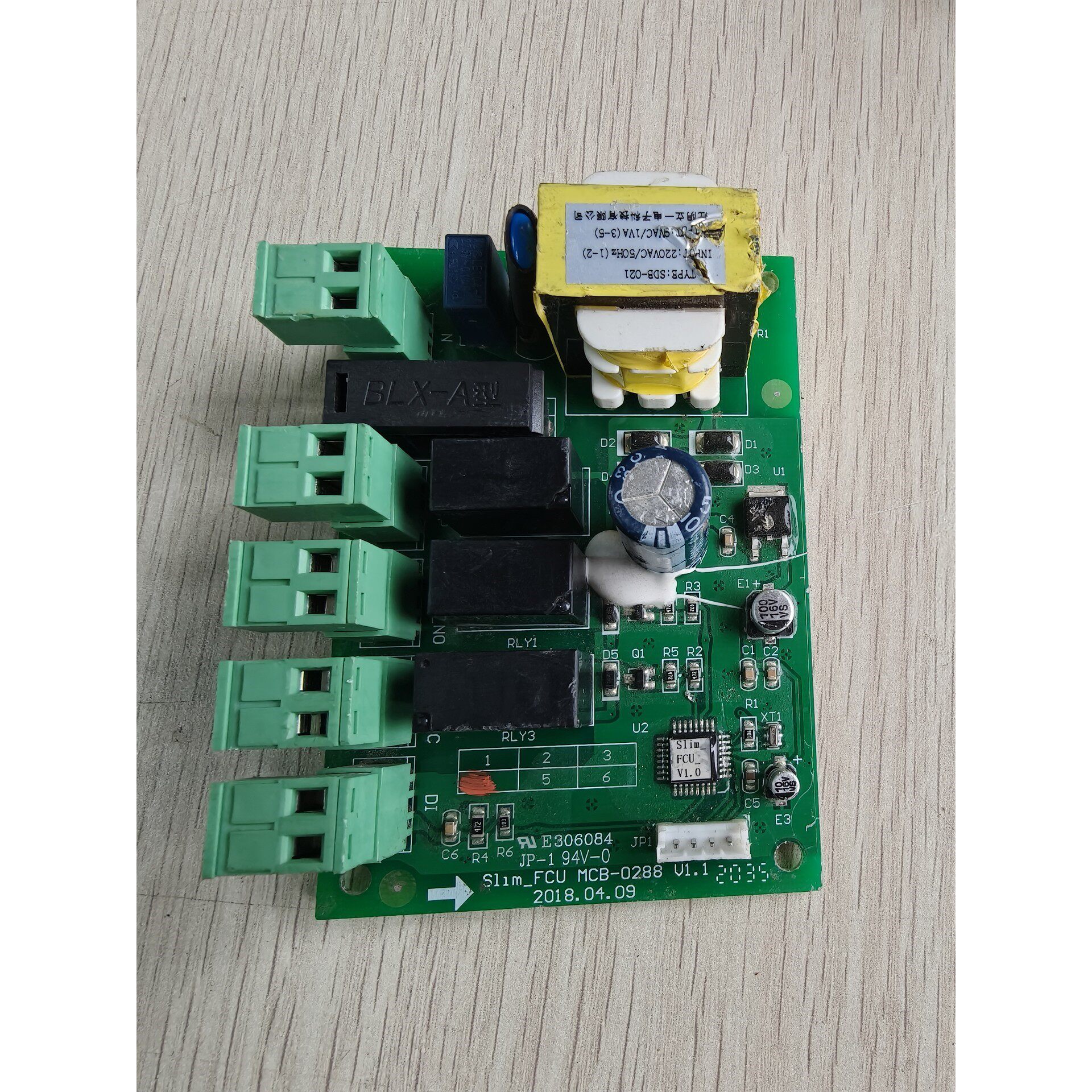 出BLX-A主板,型号Slim_FCU MCB-0288,2