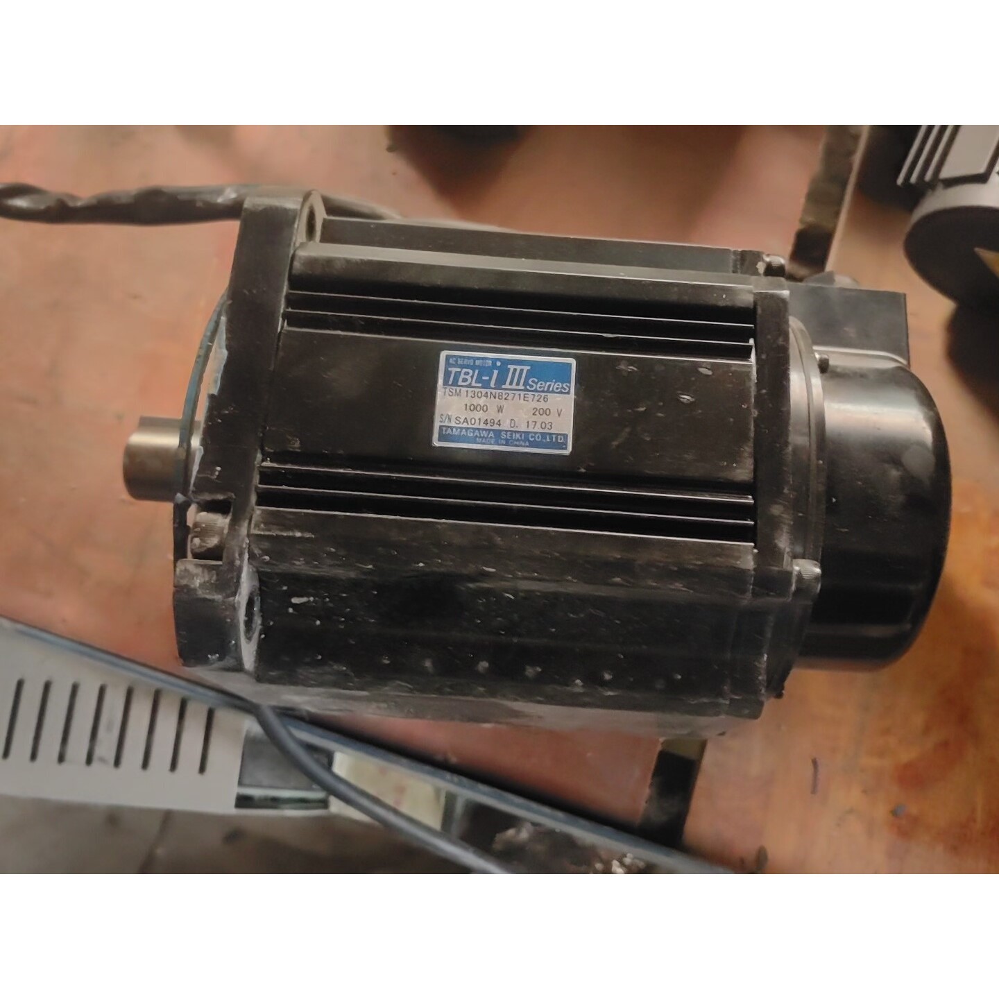 多摩川TSM1304N8271E726伺服电机,1KW拆机下