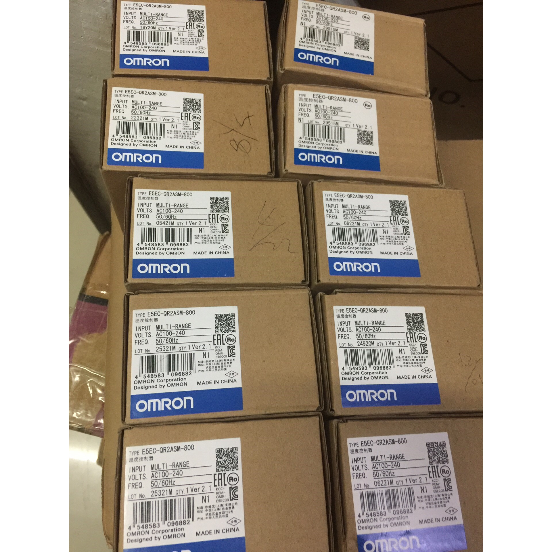 温控器E5EC-QR2ASM-800全新原装