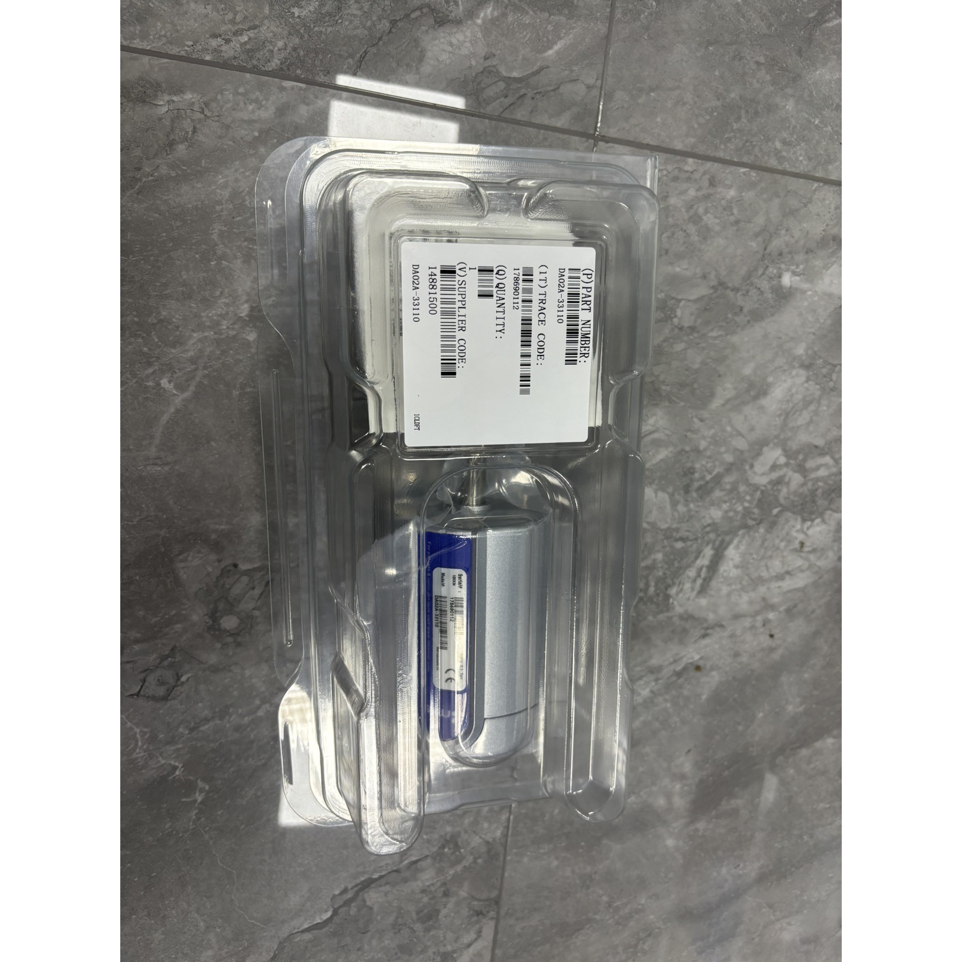 MKS真空计DA02A-33110,全新未拆封,原装正品.型