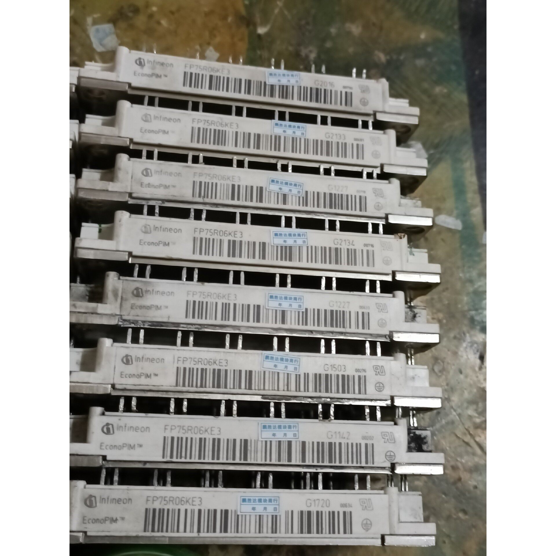 MSD-N25F浪涌保护器,避雷器套件,实物如图新的库存议价