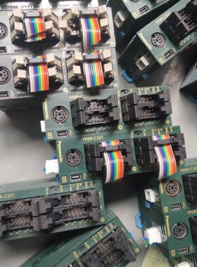 二手绿色plc品牌型号PLC    FPOR-C32