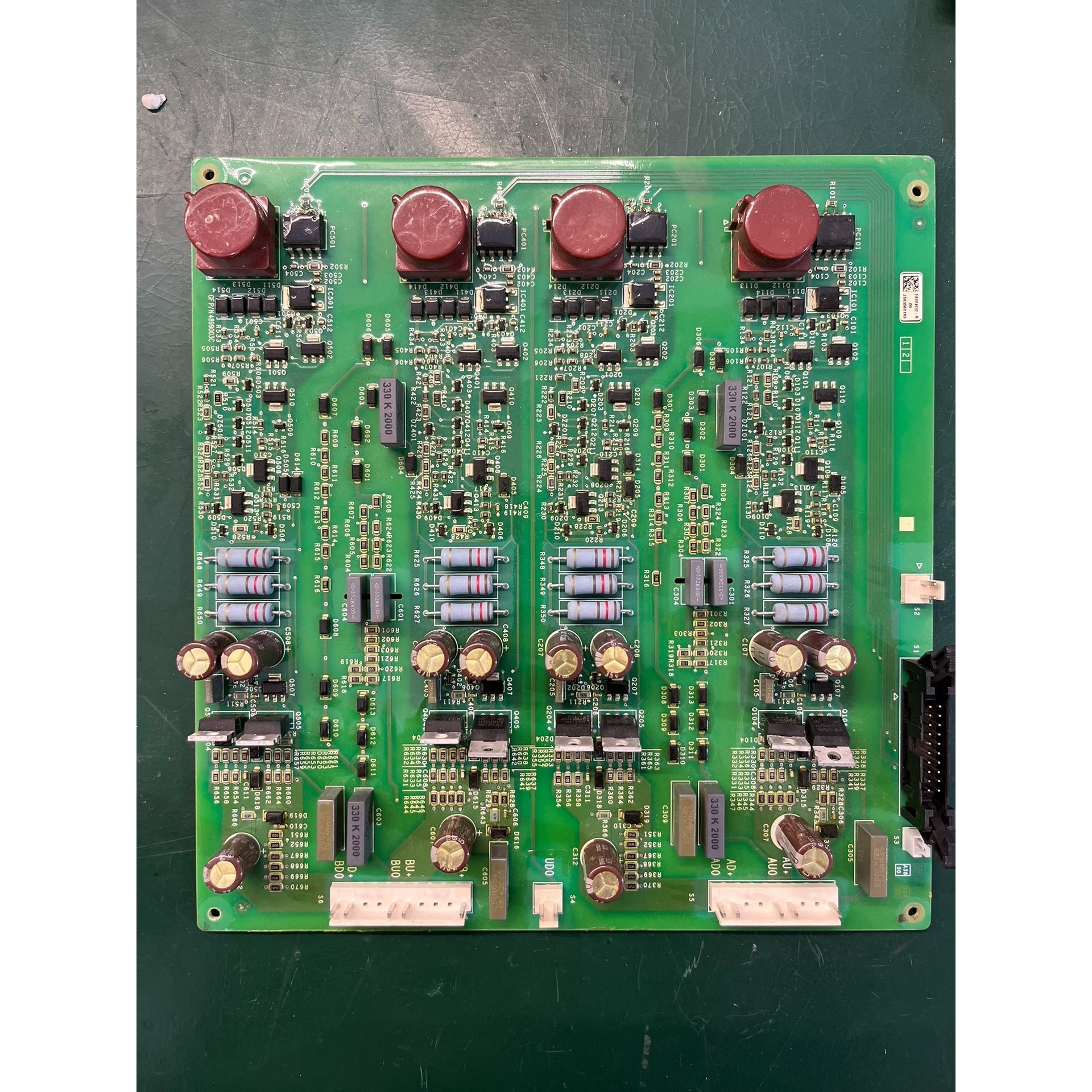 wavetek 4950,7位半多功能传递标准万用表,有别于