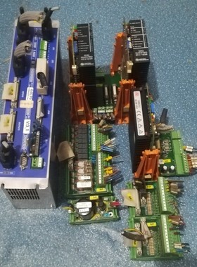 控制器CNC M68-2000/1    2 ASSI现货,