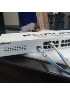 飞塔 FS-124D 千兆交换机,24口千兆rj45加2口S