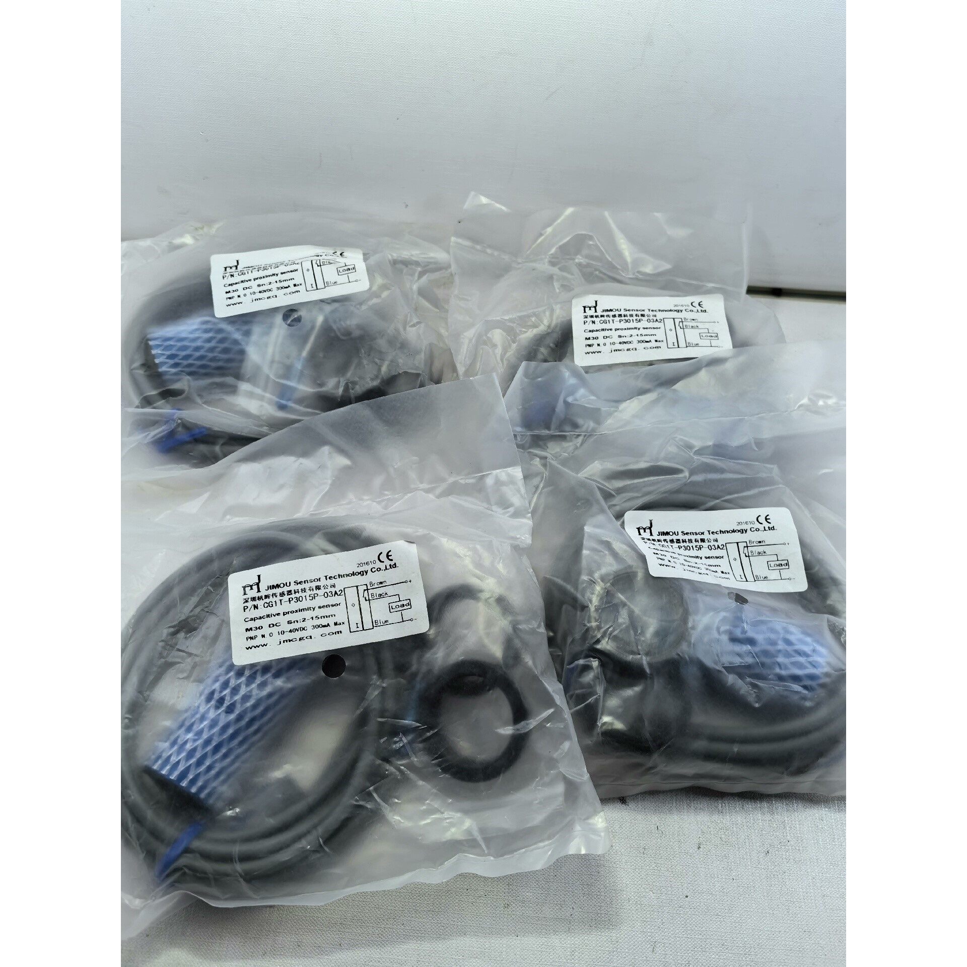 全新机眸光电传感器CG1T-P3015P-03A2全新