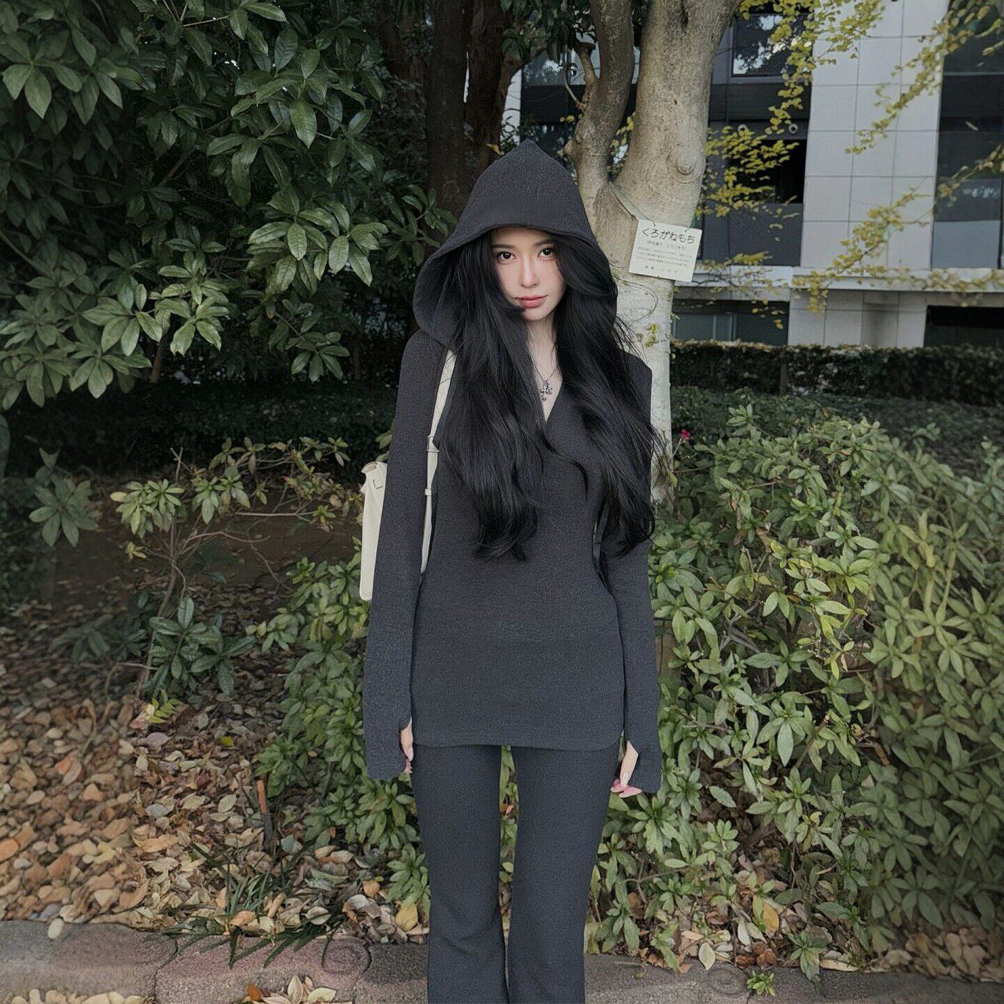 米兰风MDCW初秋搭配一整套大码连帽卫衣裤子休闲运动高级黑色套装