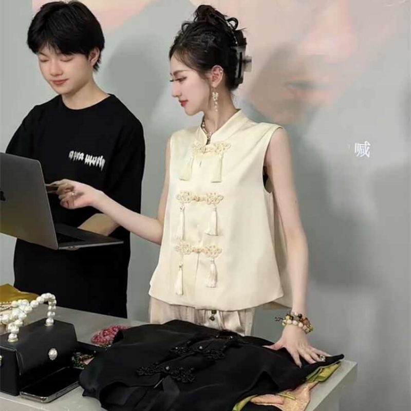 英国Next Kiss夏季新款时尚百搭显瘦国风盘扣流苏马甲长裤套装女