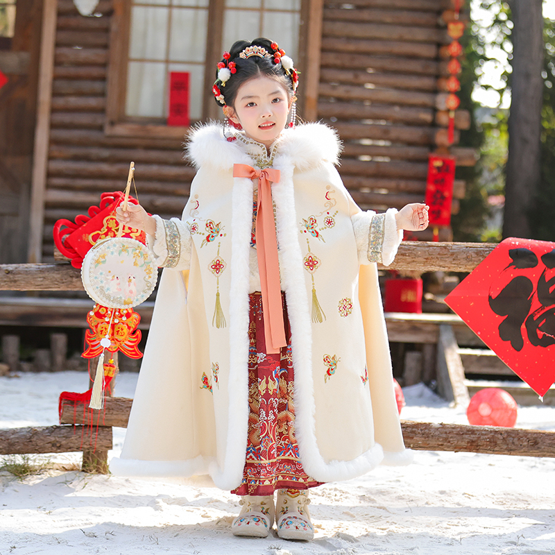女童披风汉服儿童外出披肩加绒加厚国风古装女孩新年喜庆斗篷冬季