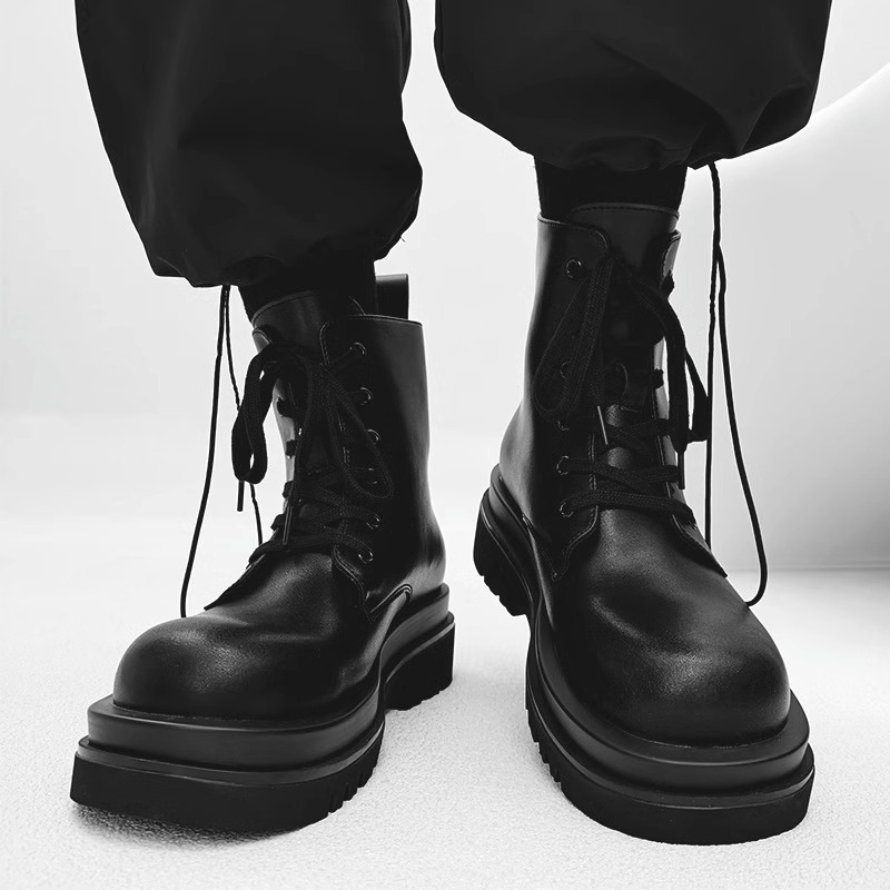 英伦风高街马丁靴男女黑色真皮复古厚底骑士机车靴情侣高帮工装鞋