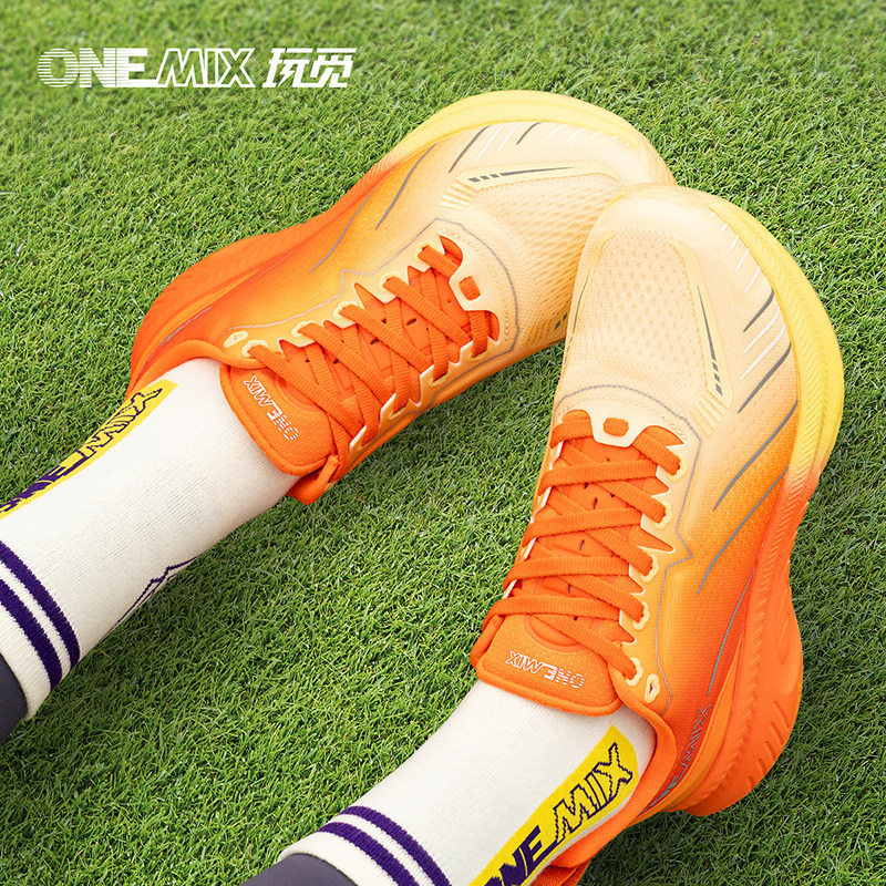 ONEMIX玩觅避震运动鞋女防滑软底舒适透气休闲厚底旅游鞋妈妈鞋