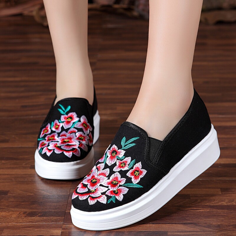 老北京绣花鞋民族风布鞋休闲运动板鞋韩版时尚刺绣桃花平底女单鞋|ruв категории Женская обувь, низкий чистка - от Buy2taobao.com для оказания профессиональной услуги покупки агента Taobao