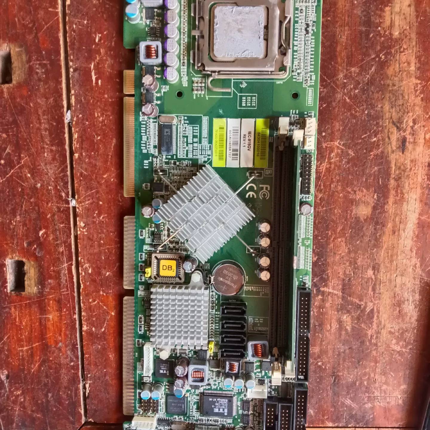 可维修IEC-915GV REV1.1 工控主板,送CPU 工业设议价