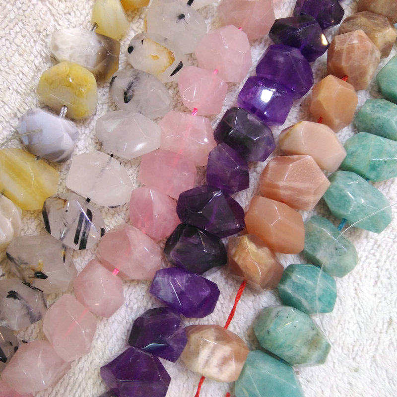 NATURAL STONE CUT BUCKET BEADS IRREGULAR PERFORATED BEADS PINK AND BLACK BLUE PURPLE GREEN WHITE AND YELLOW MORE THAN A DOZEN DIY JEWELRY