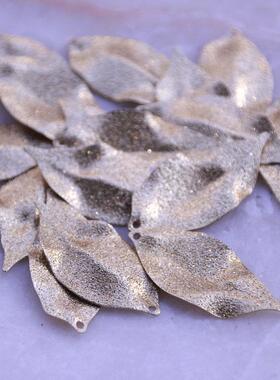 黄铜闪沙树叶片吊坠闪闪金叶子凹凸片16*35mmdiy自制饰品配件材料