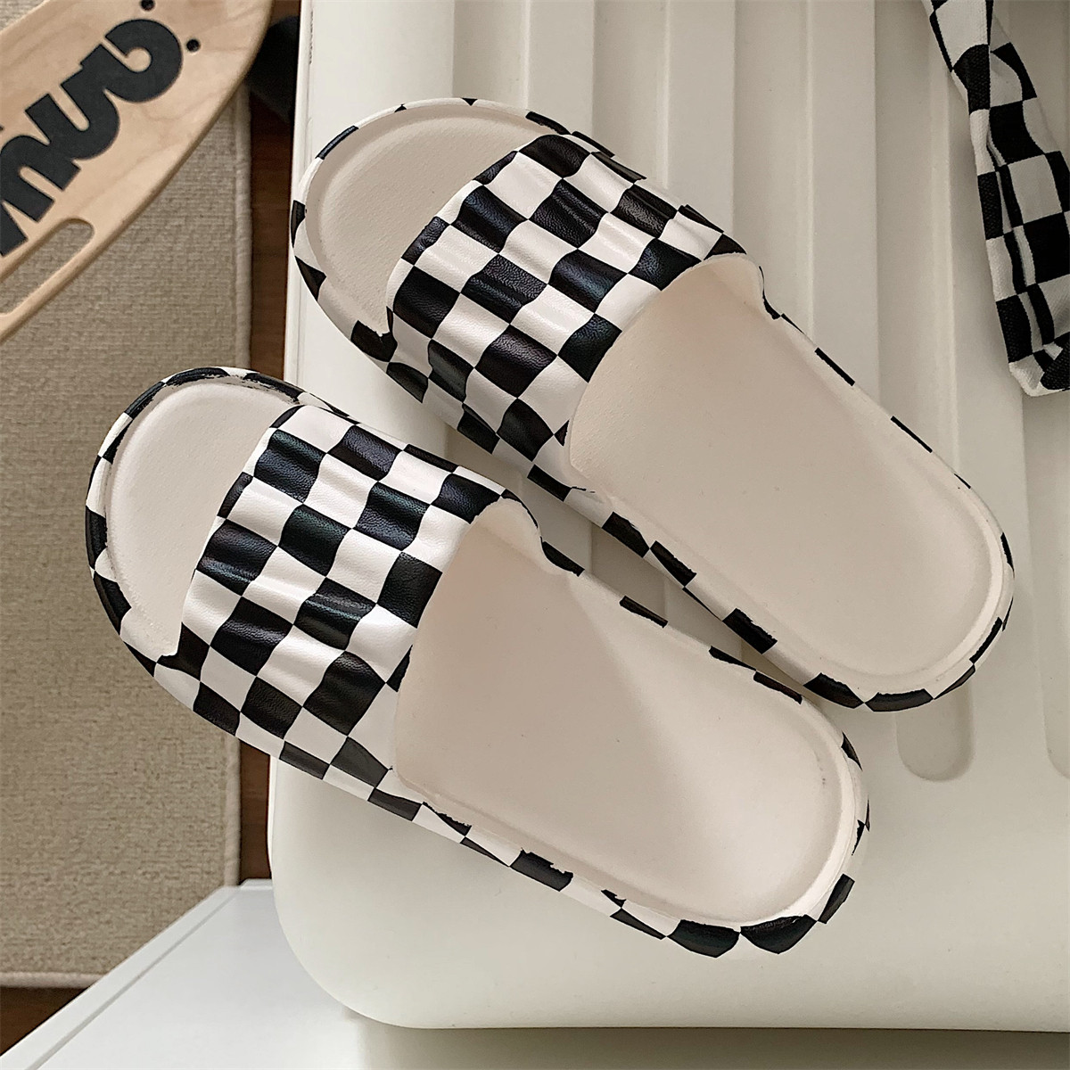 居家凉拖鞋女夏季浴室洗澡用防滑家用eva平底时尚棋盘格凉拖鞋,居家布艺,居家凉拖/凉鞋,淘宝优惠券,粉丝福利购,淘宝优惠卷