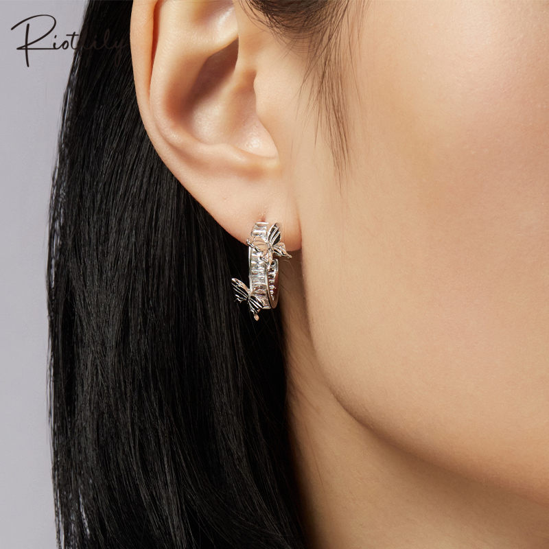 Riotlily/艾特里里羽翼微光系列耳环925银简约2025新款送女友礼物