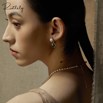 【乌兰图雅同款】Riotlily/艾特里里漆语流光耳环耳坠925银珍珠