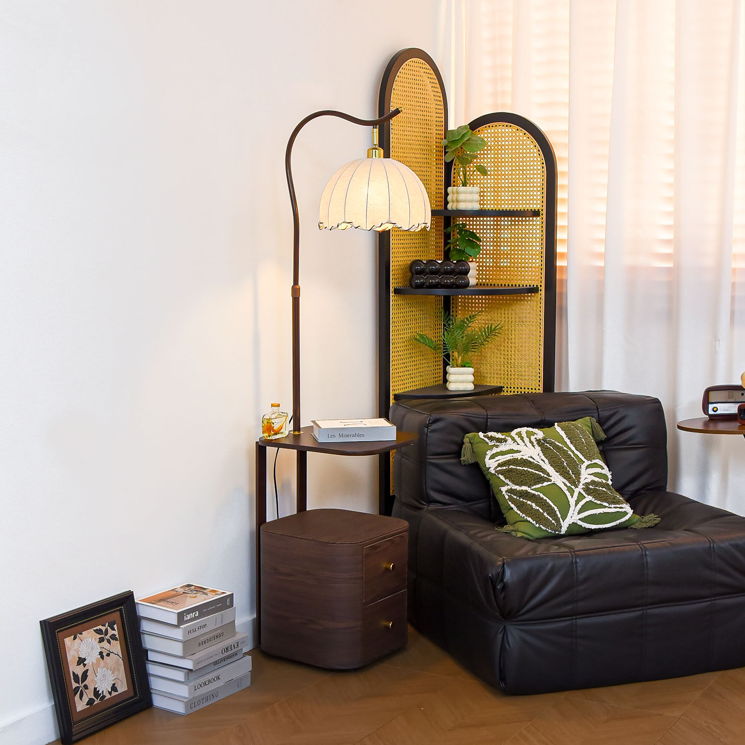 中古风落地灯客厅沙发旁2025新款置物架一体卧室床头柜装饰氛围灯