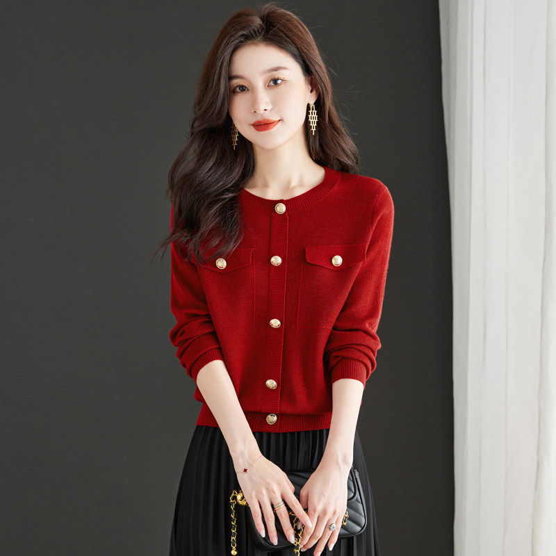 小香风针织衫早春秋2025新款高级感打底衫爆款内搭上衣圆领毛衣女