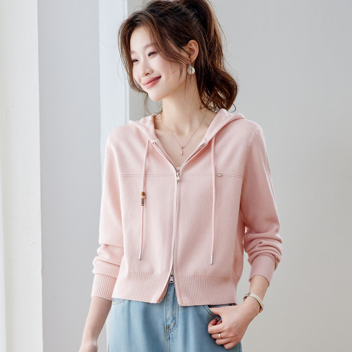 双拉链连帽针织衫女开衫外套春装2026年新款带帽卫衣高级感短上衣