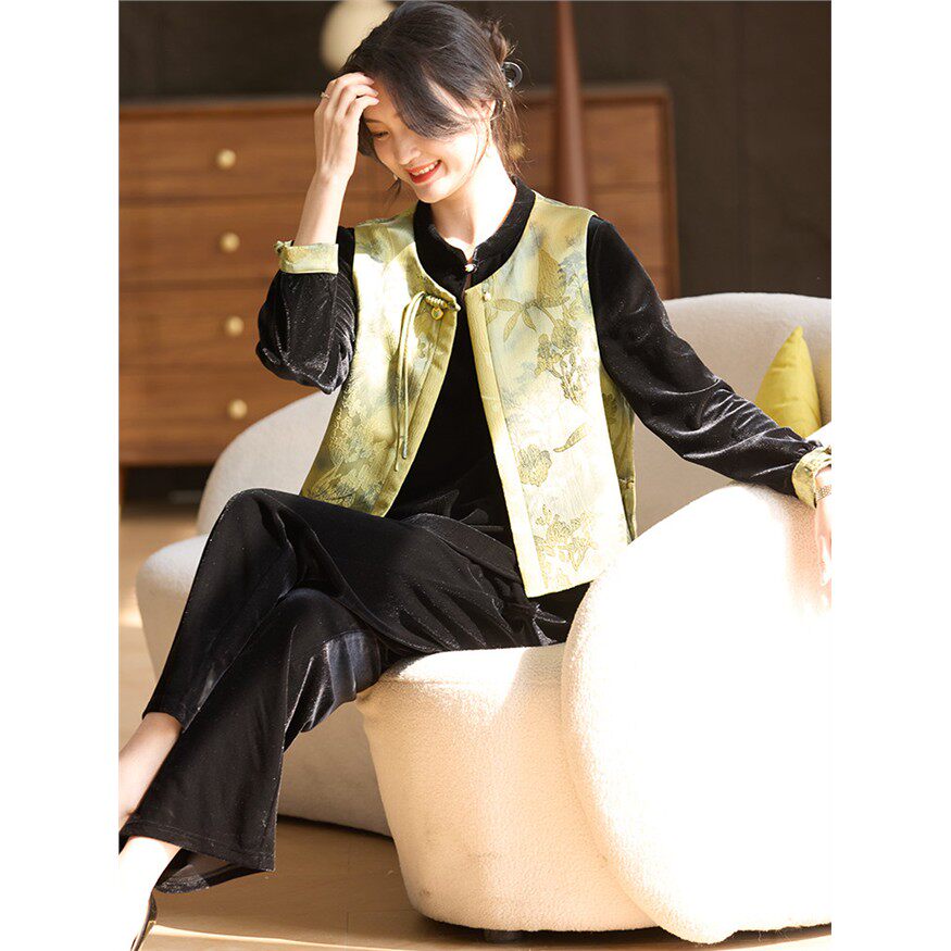 喜卉国风套装妈妈秋装新中式马甲金丝绒上衣裤子三件套中老年女装