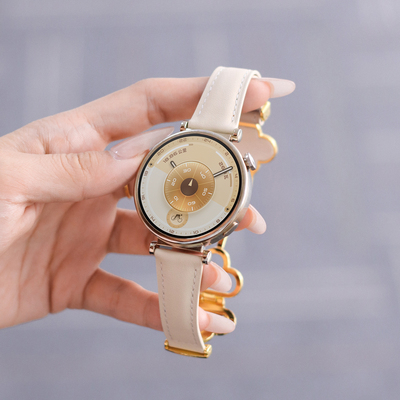 适用华为gt5pro手表gt6表带真皮磁吸扣女士款watch5四叶草皮质4pro智能运动gt4腕表高级感gt3夏季秋冬天配件