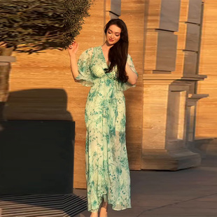 印花绿色连衣裙 欧美外贸v领荷叶边修身 2025年新款 女装