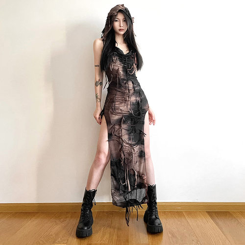 欧美风2024春季新款女装纯色修身街头时尚连帽无袖开叉连衣裙