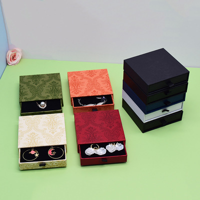 水晶手串链珠宝耳环戒指项链包装